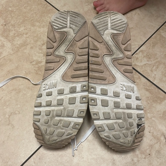 Nike Women's Athletic Shoes - Pink and White - Picture 6 of 6